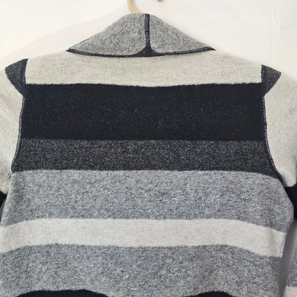 Chicos Cardigan Womens 0 Black White Wool Blend Jacket Single Button Closure - Picture 8 of 12